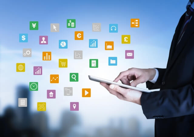 無人受付システムの選択基準と業務効率化までを解説